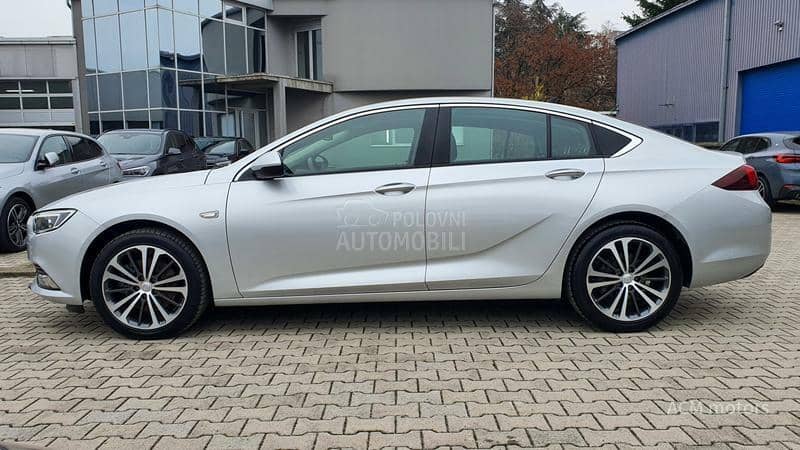 Opel Insignia INNOVATION 23000k