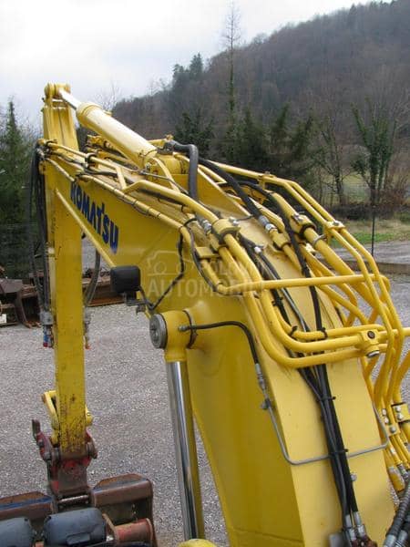 Komatsu PC138US8 sa POWERTILLT