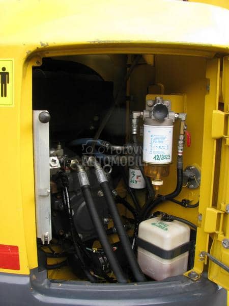 Komatsu PC138US8 sa POWERTILLT