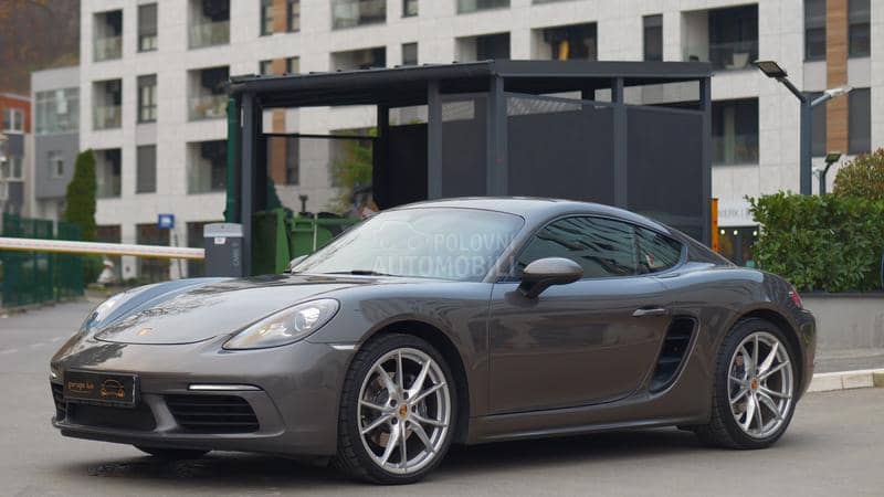 Porsche Cayman 