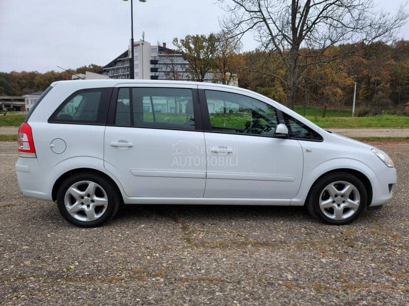 Opel Zafira 1.7 cdti.CH