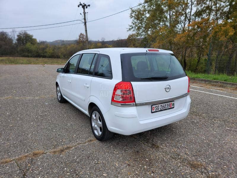 Opel Zafira 1.7 cdti.CH