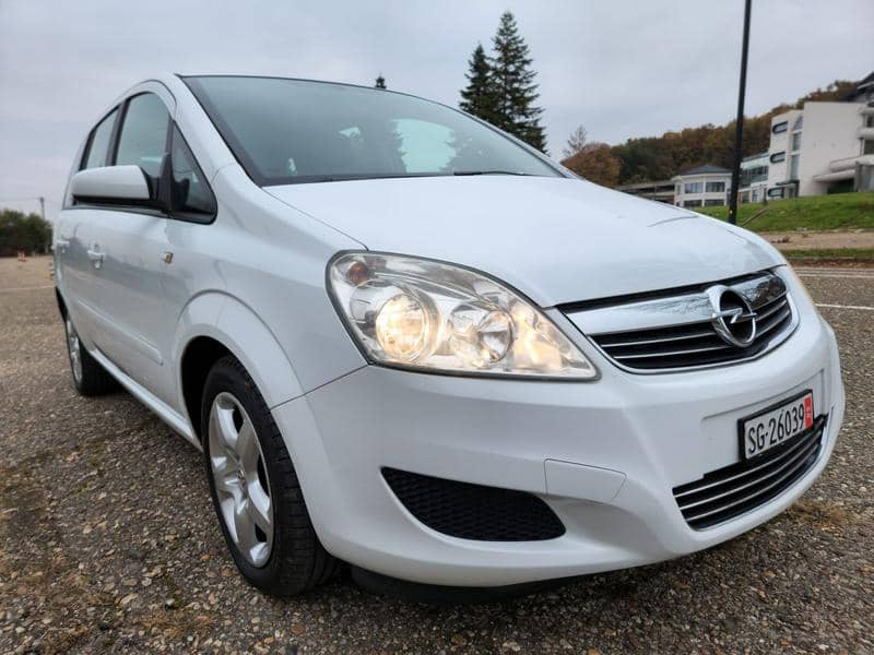 Opel Zafira 1.7 cdti.CH