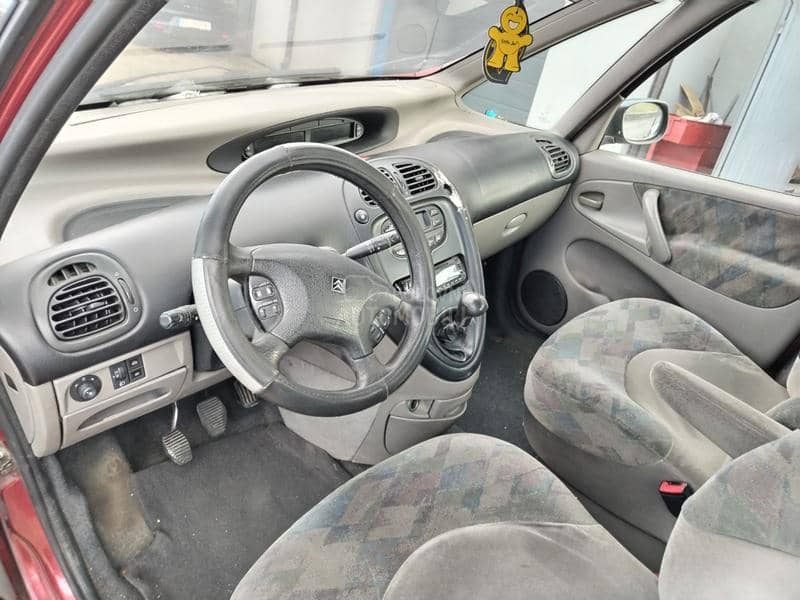 Citroen Xsara Picasso 1.8i