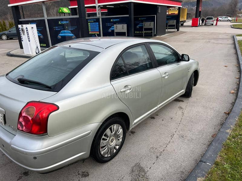 Toyota Avensis 2.0