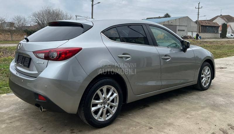 Mazda 3 1.5 SKYACTIV-G, CH