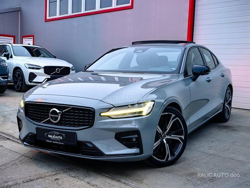 Volvo S60 B5/4x4/ULTIMATE DARK