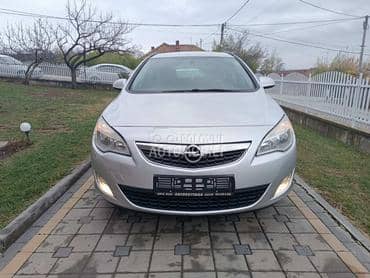 Opel Astra J 1.7 cdti