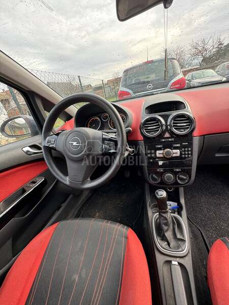Opel Corsa D 1.3cdt 2007. god. -  kompletan auto u delovima