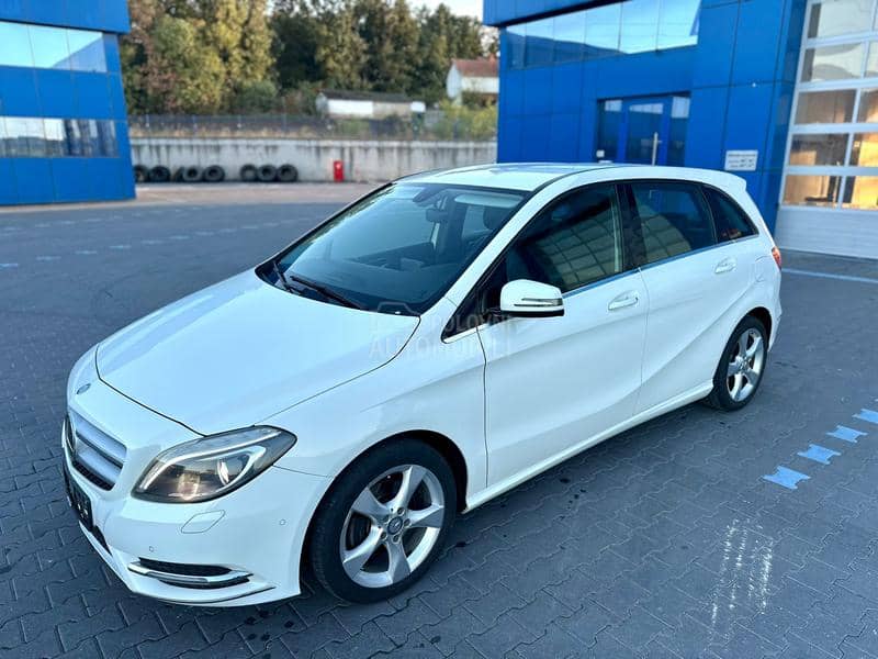 Mercedes Benz B 200 Blueefficiency Sport