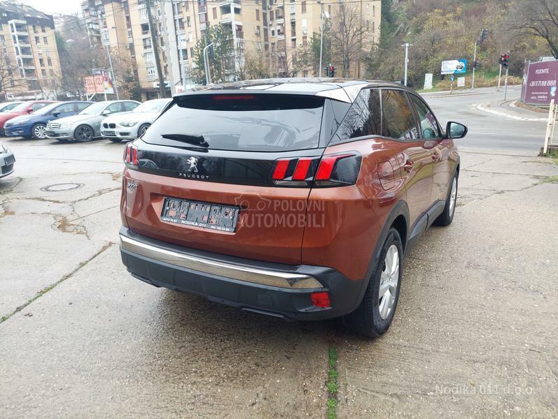 Peugeot 3008 1,2 b