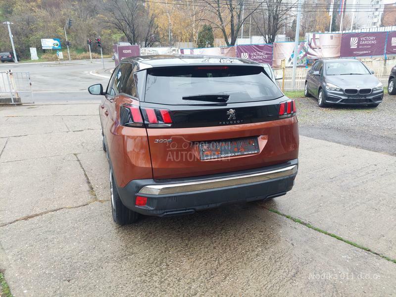 Peugeot 3008 1,2 b