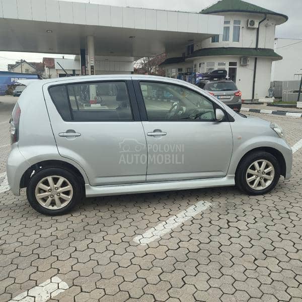 Daihatsu Sirion CH