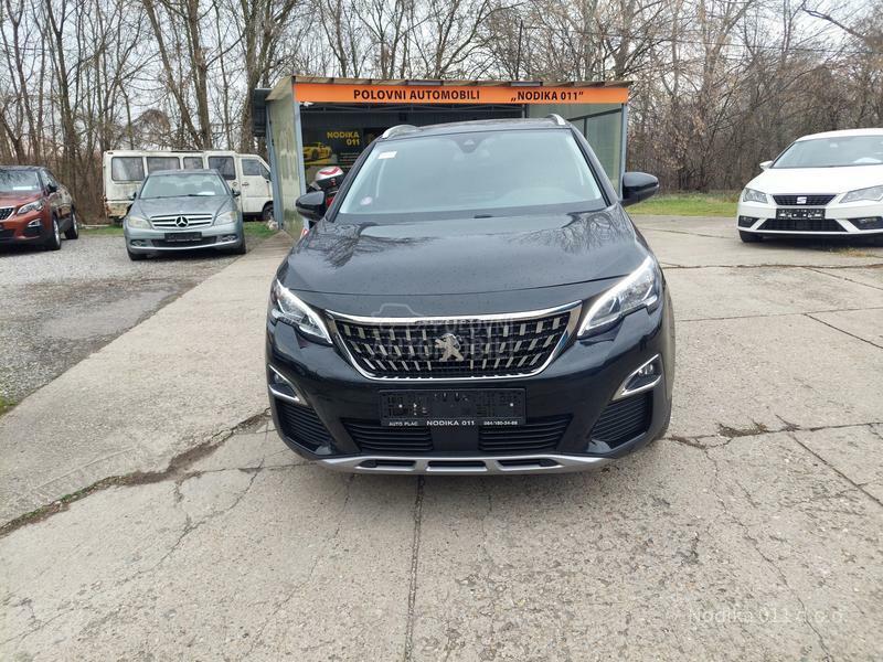 Peugeot 3008 1,2B