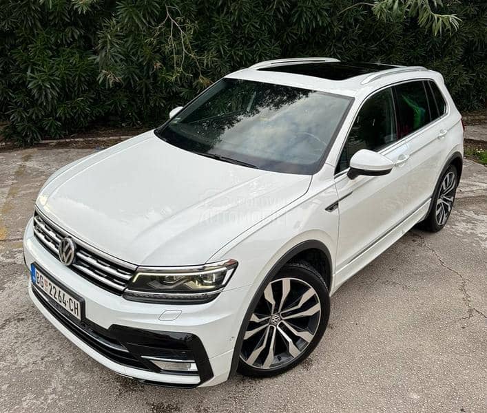 Volkswagen Tiguan R line 4x4 DSG Pano