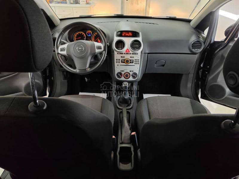 Opel Corsa D 