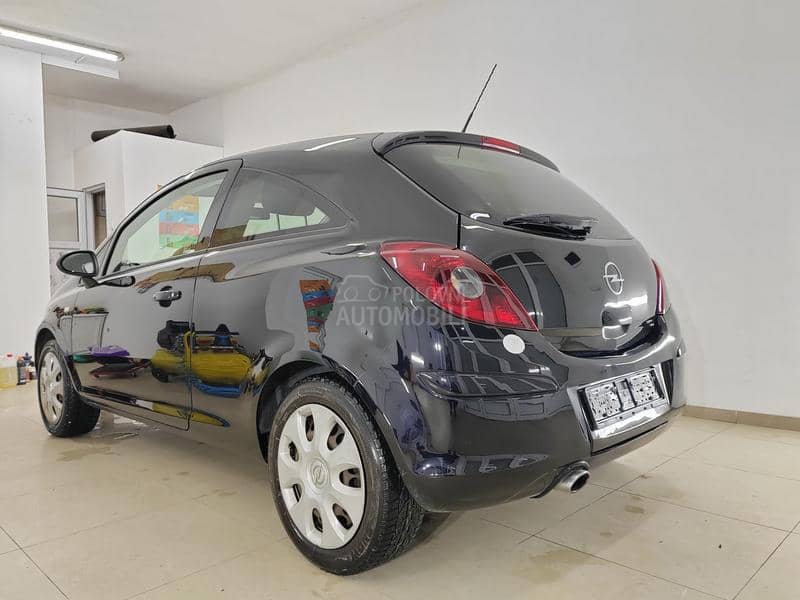 Opel Corsa D 