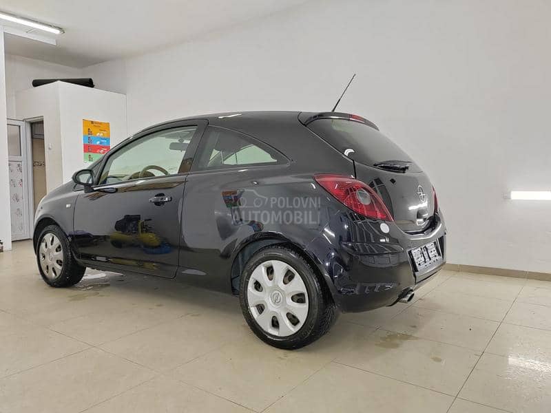 Opel Corsa D 