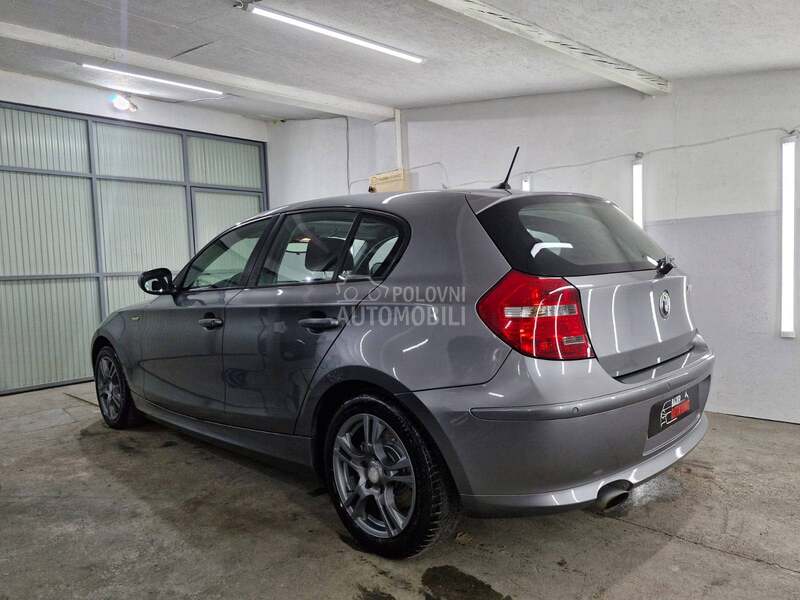 BMW 120 
