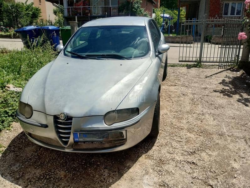 Alfa Romeo 147 1