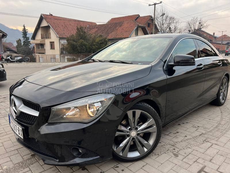 Mercedes Benz CLA 180 AUTOM. KOŽA