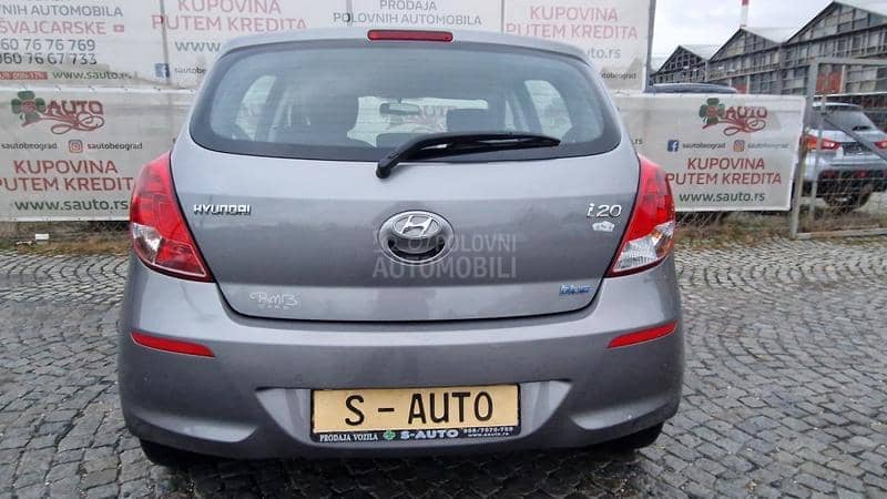 Hyundai i20 KREDlT BEZ UCESCA