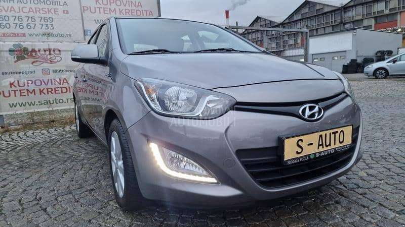 Hyundai i20 KREDlT BEZ UCESCA