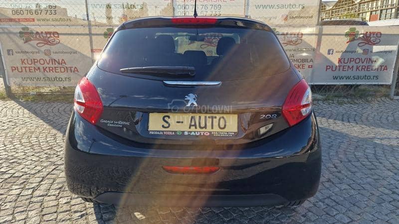 Peugeot 208 KREDlT BEZ UCESCA