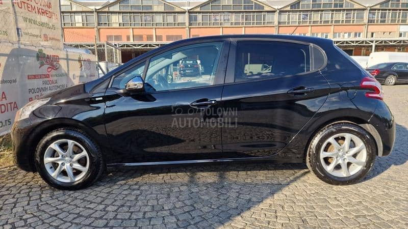 Peugeot 208 KREDlT BEZ UCESCA