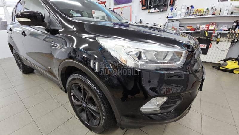 Ford Kuga 2.0 4x4 AUT