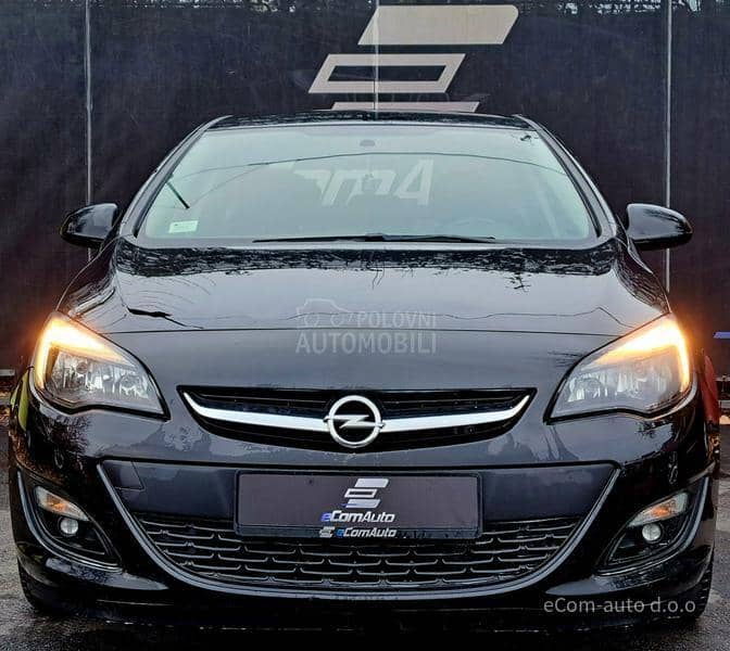 Opel Astra J 1.4 T ENJOY