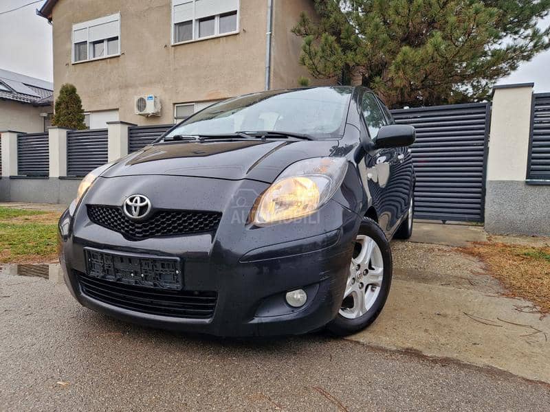 Toyota Yaris RESTYLE