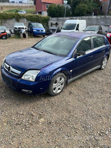 Opel Signum 3.0..V.6