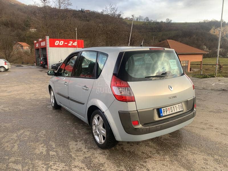 Renault Scenic 