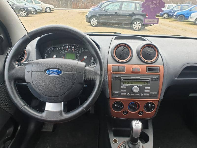 Ford Fiesta 1,4 16V iz CJ