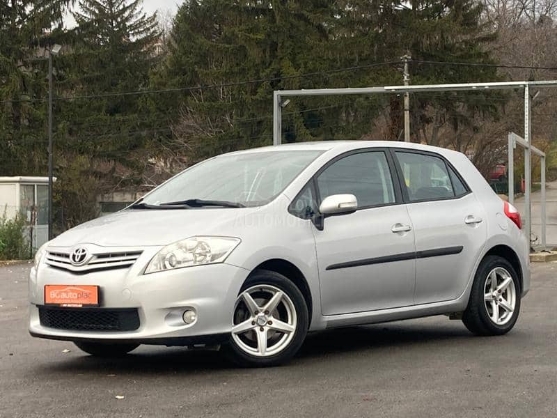 Toyota Auris 1.6 16V Sol CH