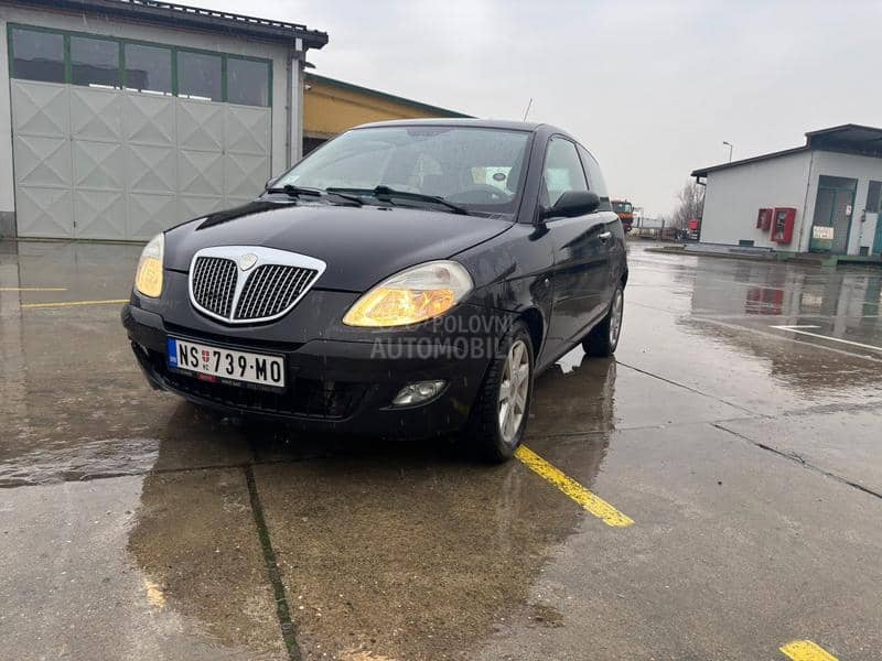 Lancia Ypsilon 1.2