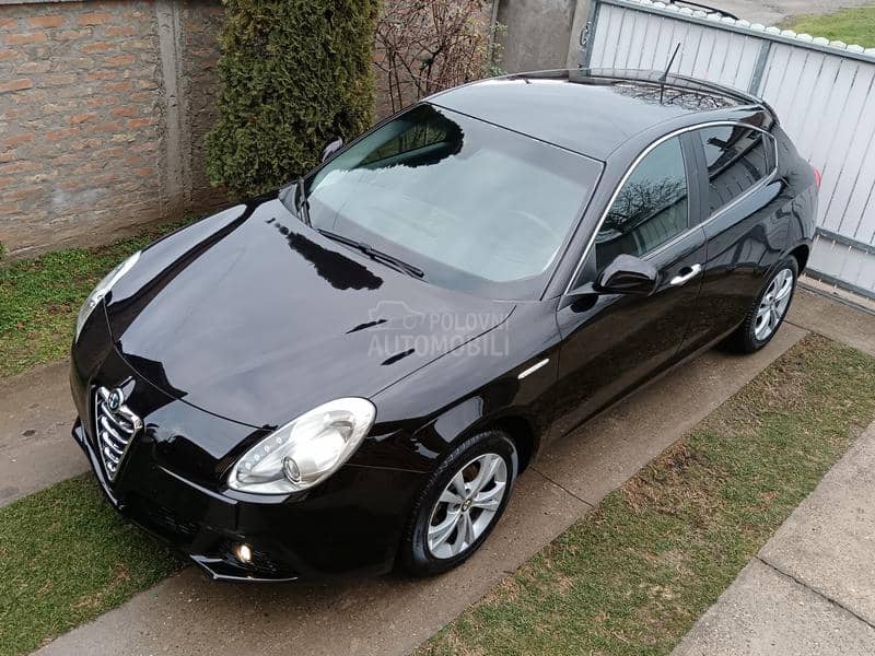 Alfa Romeo Giulietta 1.6MJT Toop