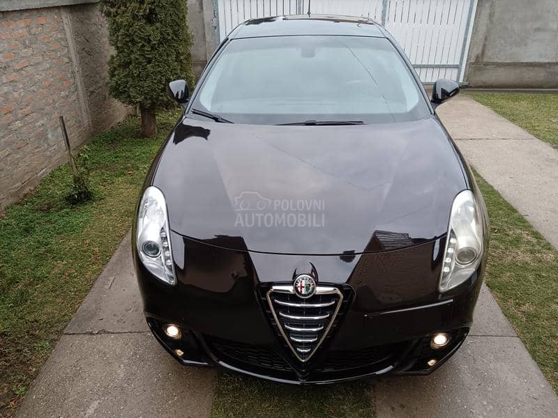 Alfa Romeo Giulietta 1.6MJT Toop