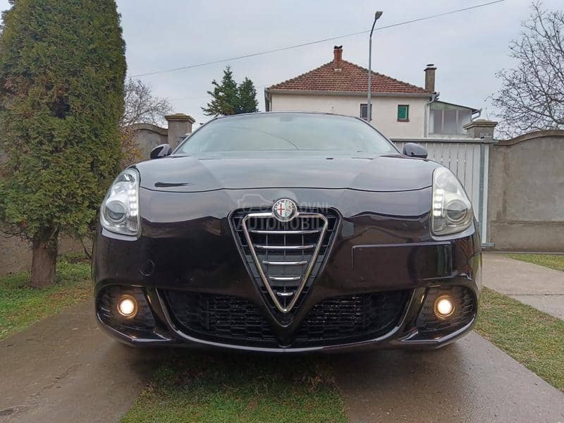 Alfa Romeo Giulietta 1.6MJT Toop