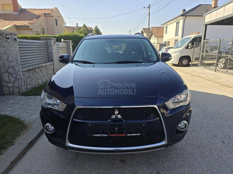 Mitsubishi Outlander 2.2 DID INTENSE