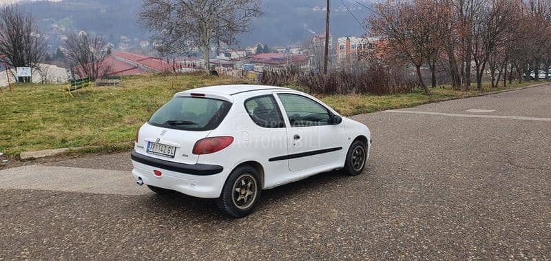 Peugeot 206 1.9 D