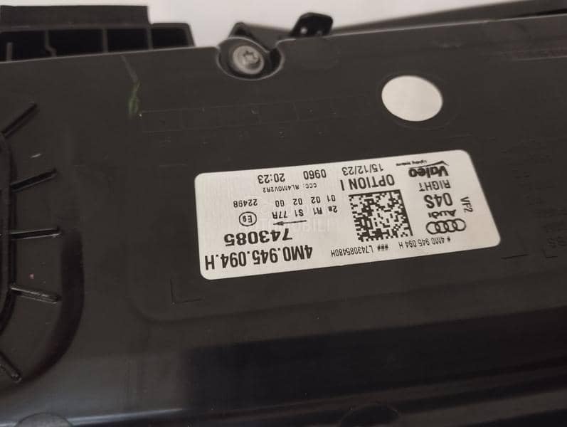 Levo i Desno stop svetlo