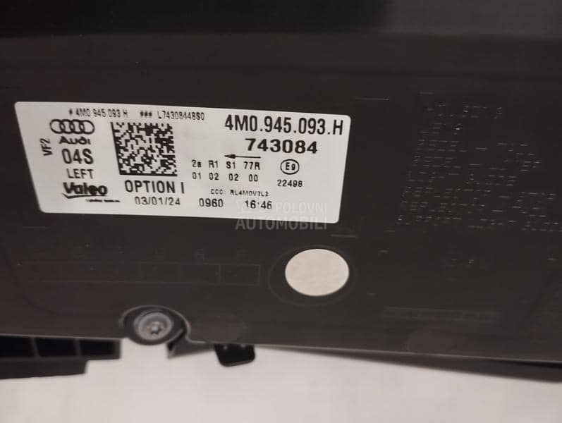 Levo i Desno stop svetlo