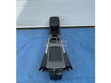 Naslon za ruku za Citroen C4 od 2010. do 2018. god.