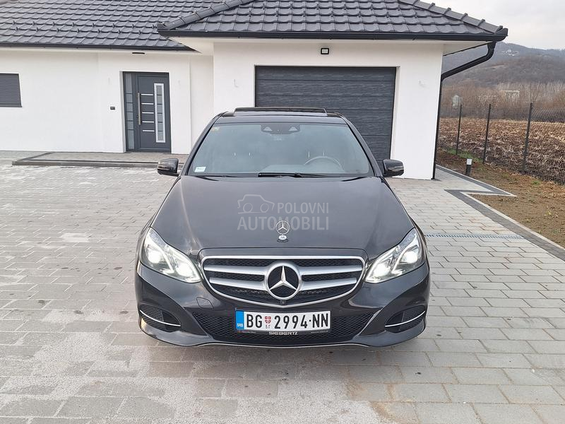 Mercedes Benz E 300 HYBRID