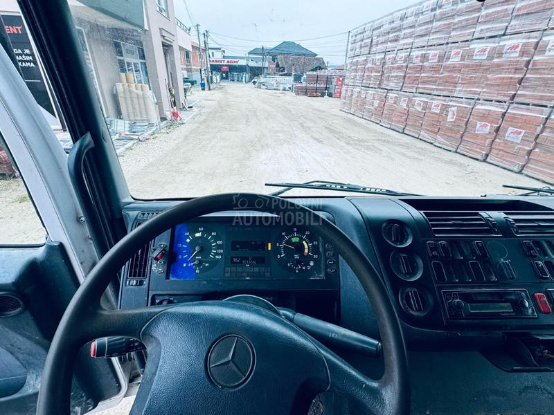 Mercedes Benz ATEGO 1523 L 4X2