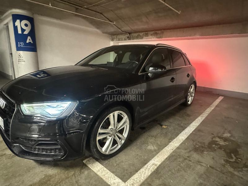 Audi A3 1.4 tgi S line Matr