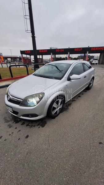 Opel Astra H GTC