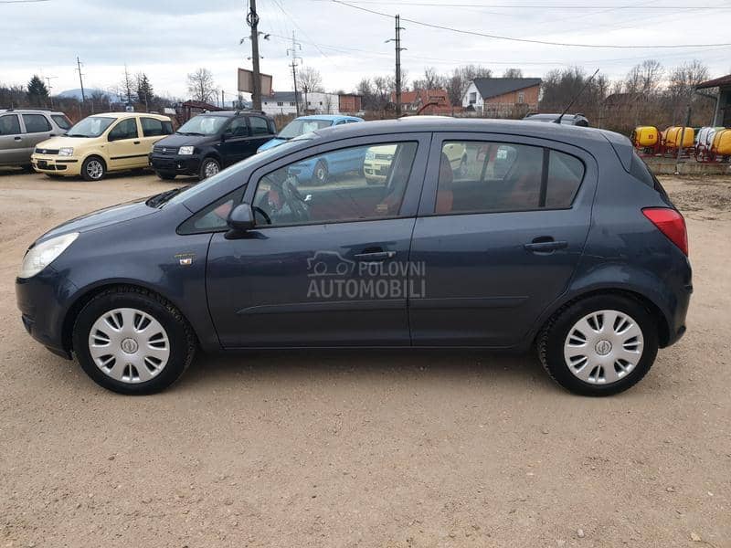 Opel Corsa D 1,2 16V iz CH